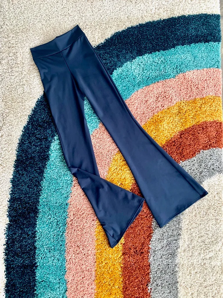 Highwaist Bell Bottom Pants in Navy