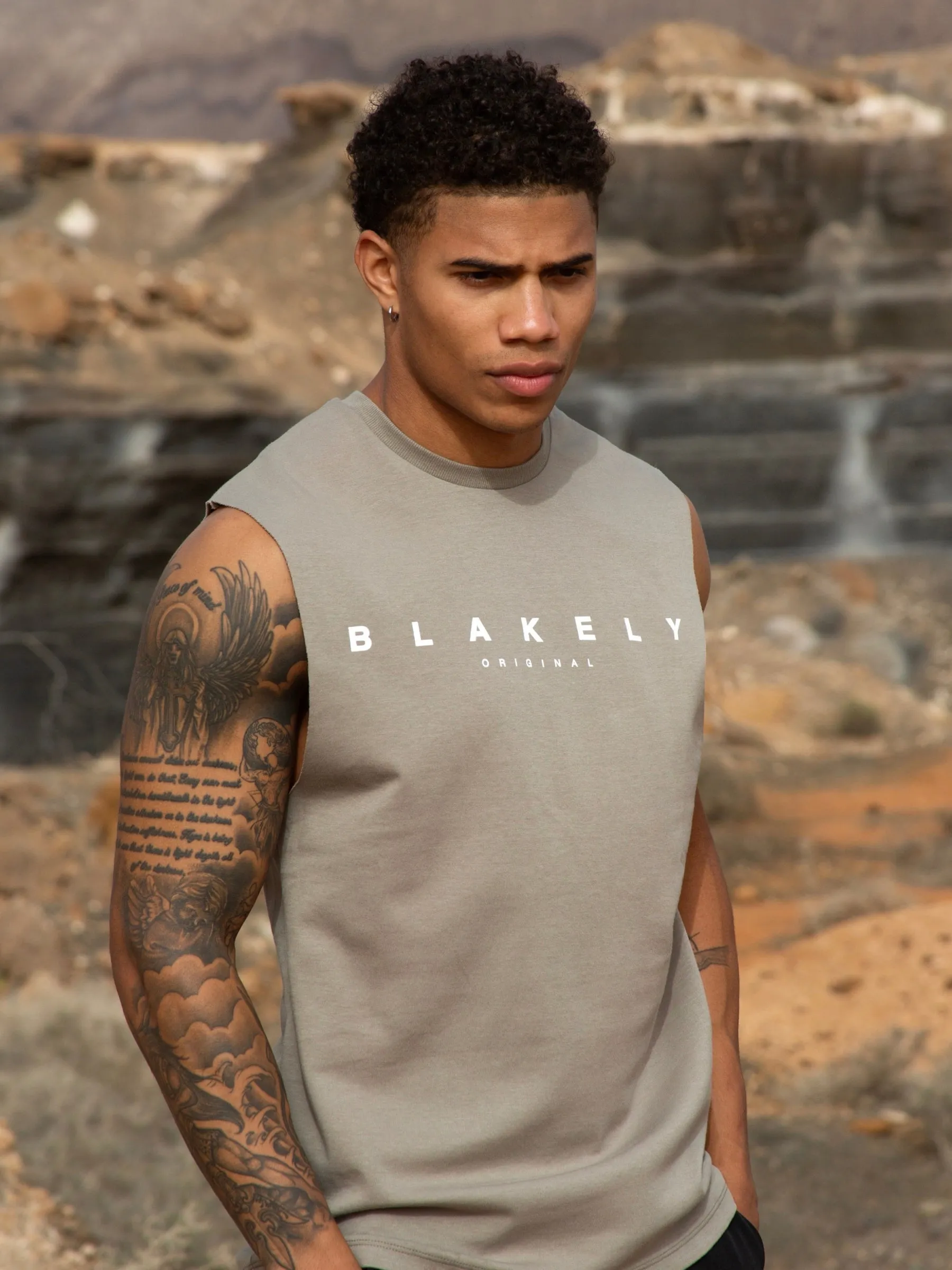 Maui Sleeveless Tee - Stone Grey