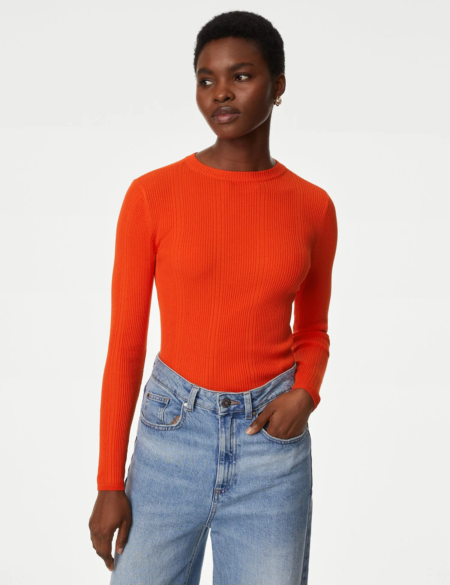 Ribbed Crew Neck Fitted Knitted Top