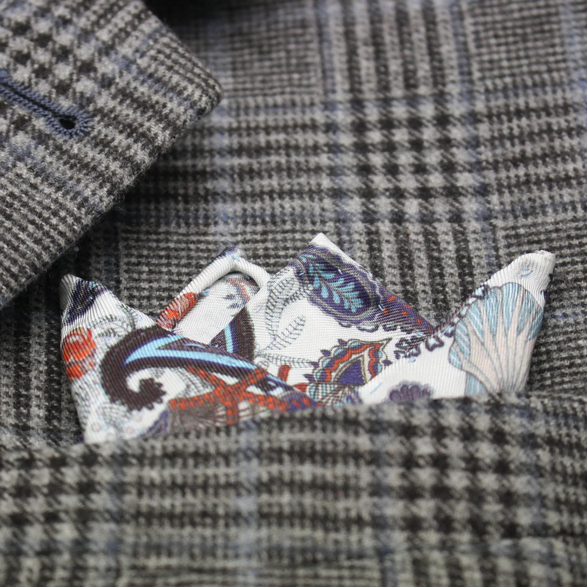 Silk printed pocket square Blue