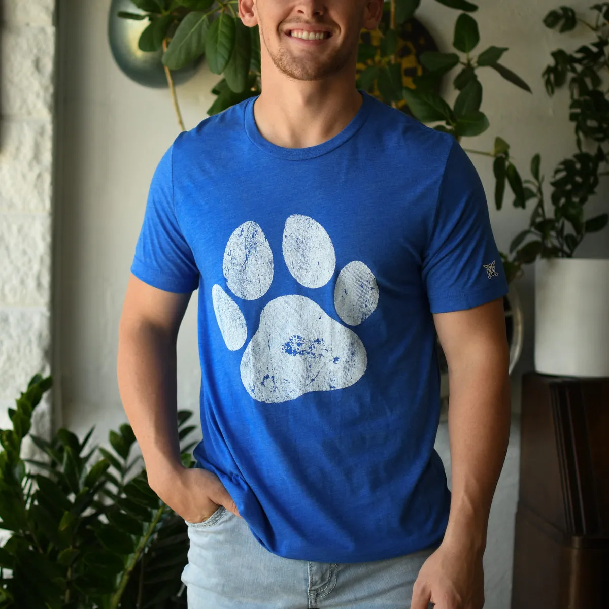 The Vintage Pawesome Tee