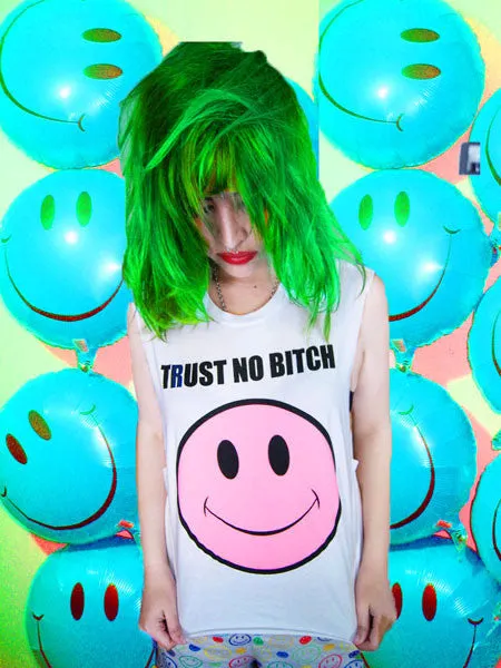 TRUST NO BITCH TEE